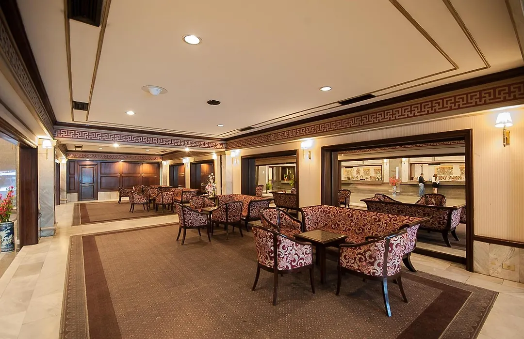 Diamond Plaza Hotel-1