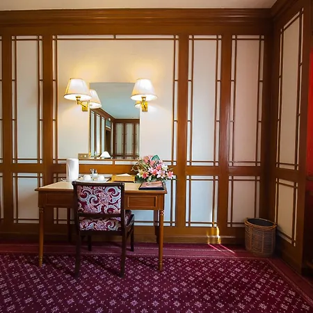 Diamond Plaza Hotel-2